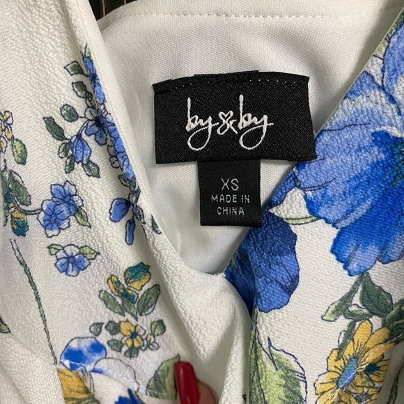 Royal Blue & White Summer dress! 
Beautiful bright colors.
Never worn w tags - Picture 5 of 10